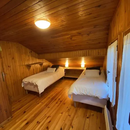 Familial Spacieux Et Lumineux A 5 Min Du Centre, Avec Balcon, Wi-fi, Proche Des Pistes - Fr-1-342-312 בקתה *